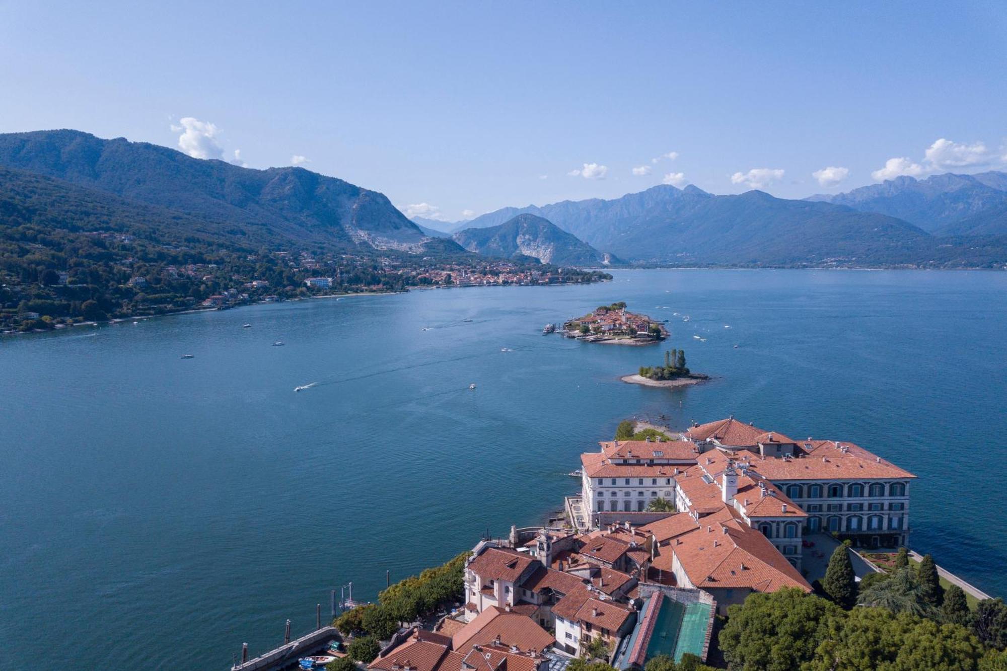 Апартаменты La Bellavista Penthouse Стреза Экстерьер фото